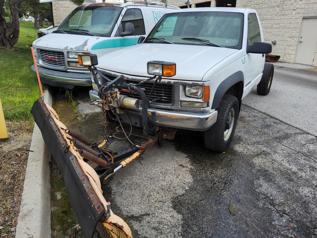 Image of GMC 2500 Primary image