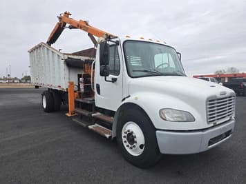 Main image Freightliner M2 106