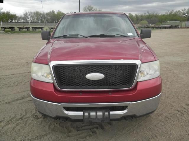Image of Ford F-150 equipment image 1