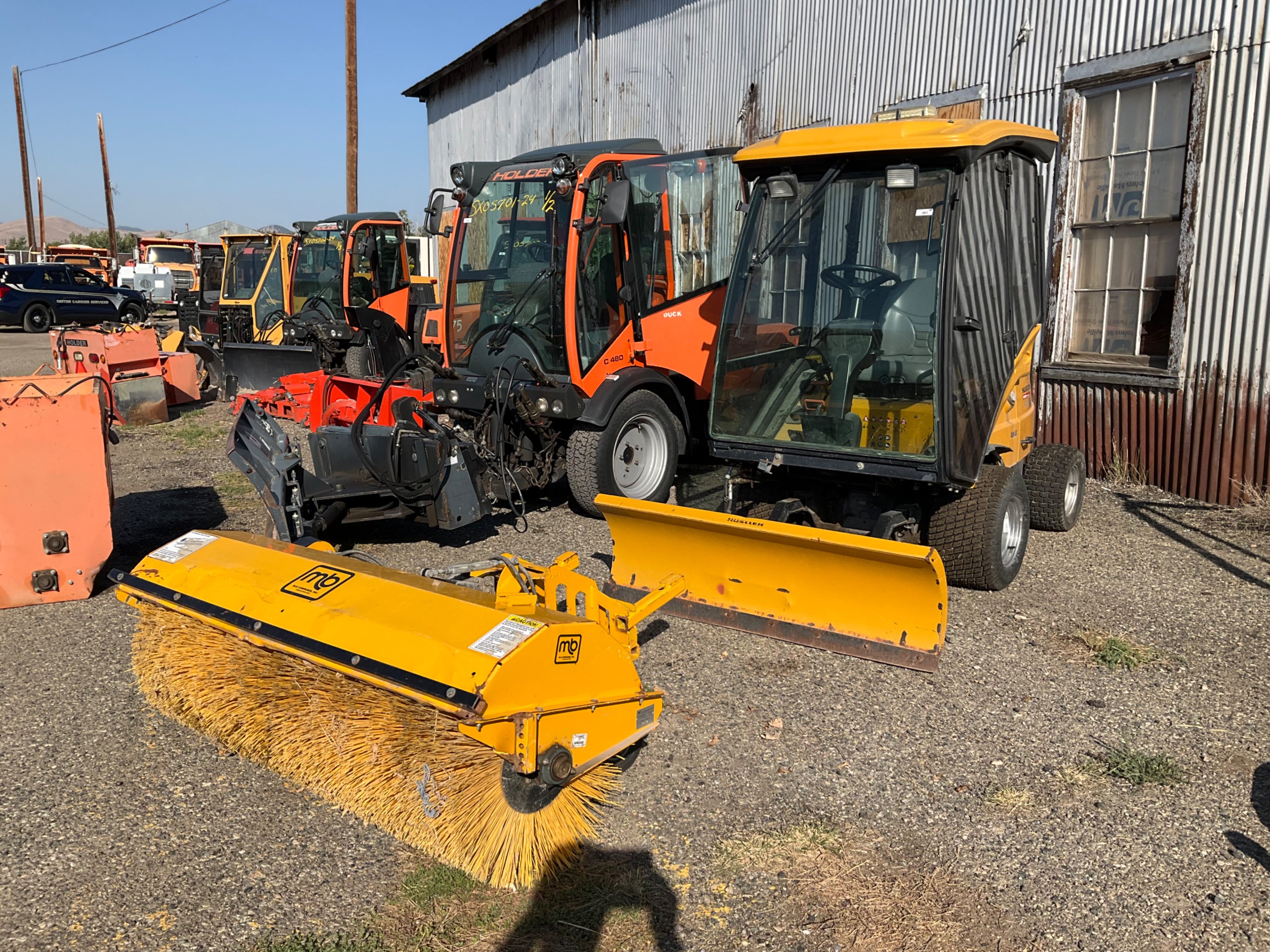 Main image Hustler 3700