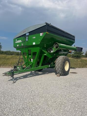 Main image Parker 739