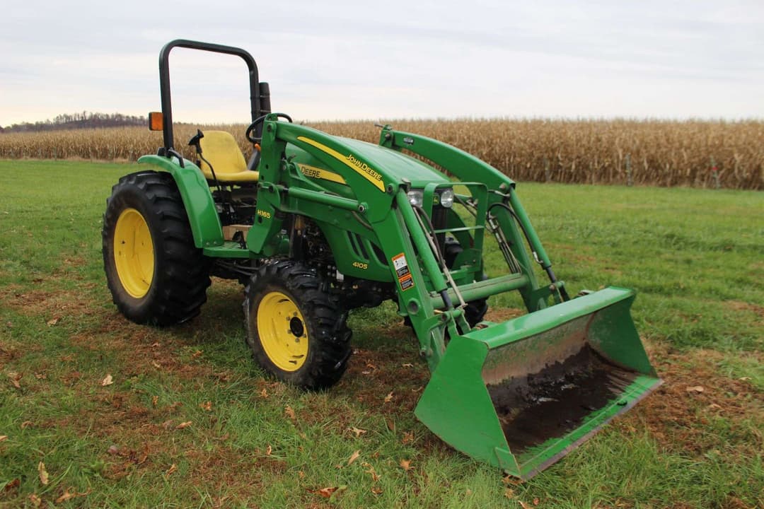 Image of John Deere 4105 Primary image