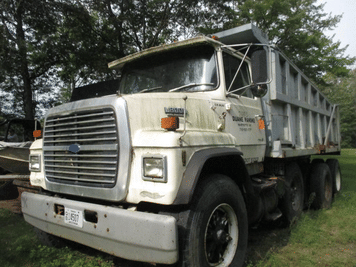 Main image Ford L8000