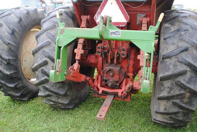 Image of International Harvester 1466 equipment image 4