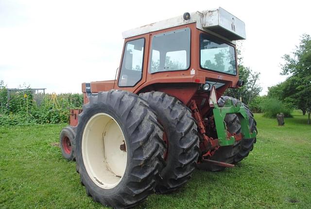 Image of International Harvester 1466 equipment image 2