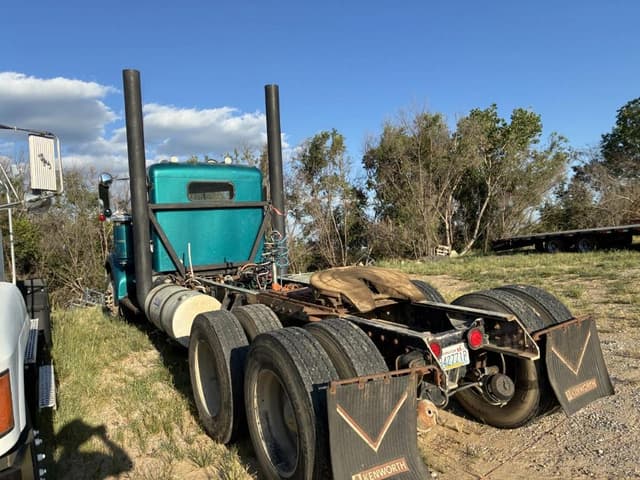 Image of Kenworth W925 equipment image 3