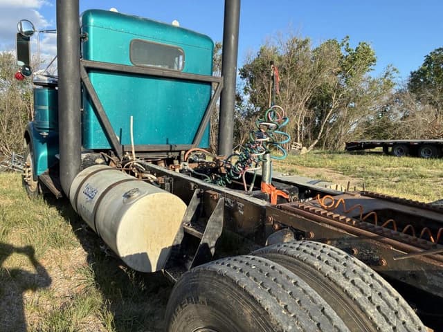 Image of Kenworth W925 equipment image 4