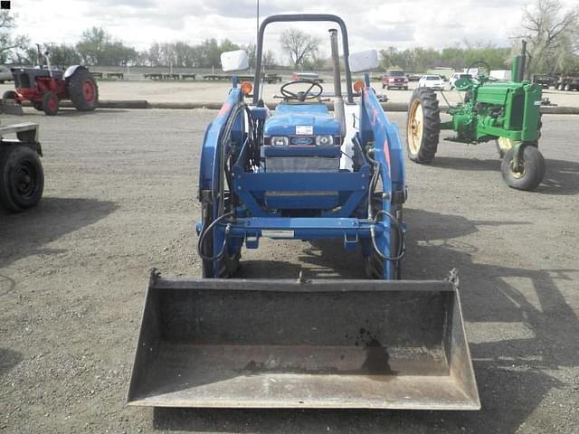 Image of Ford 1720 equipment image 1