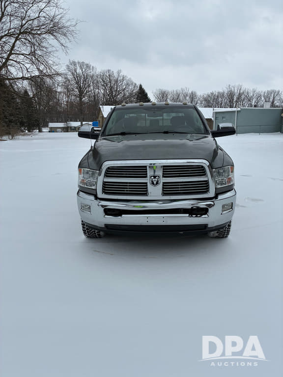 Image of Dodge Ram 3500 equipment image 1