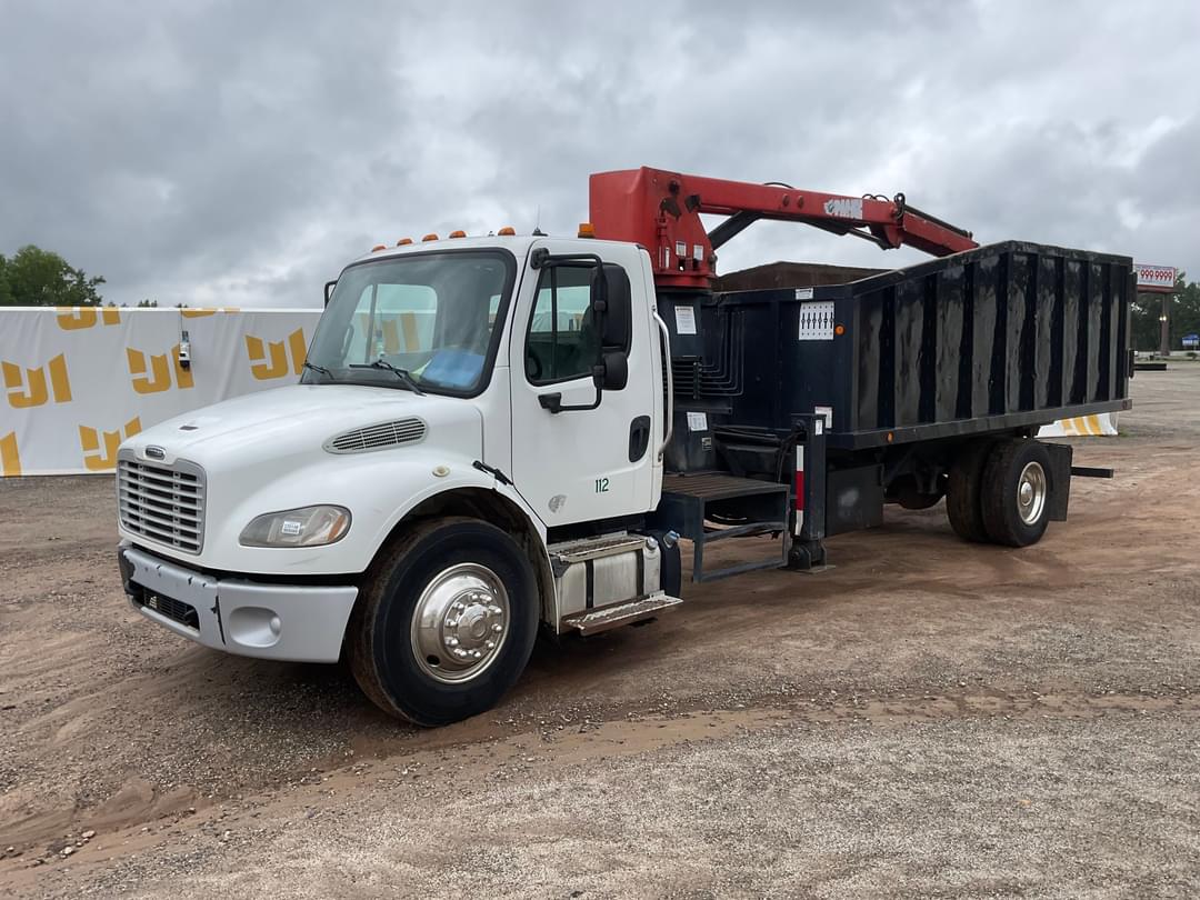 Image of Freightliner M2 Primary image