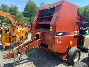 Hesston 745 Image