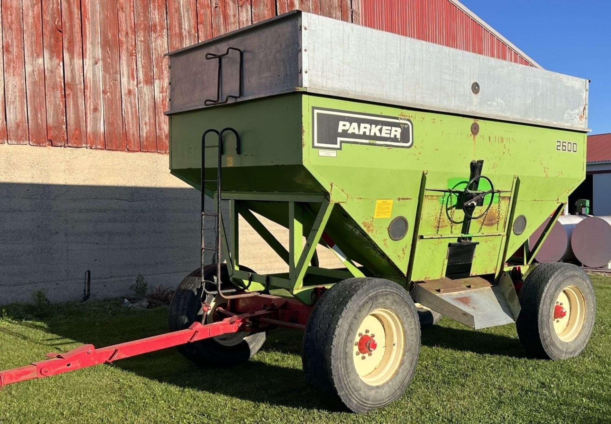 Parker 2600 Equipment Image0