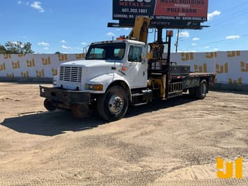 Main image International 4700