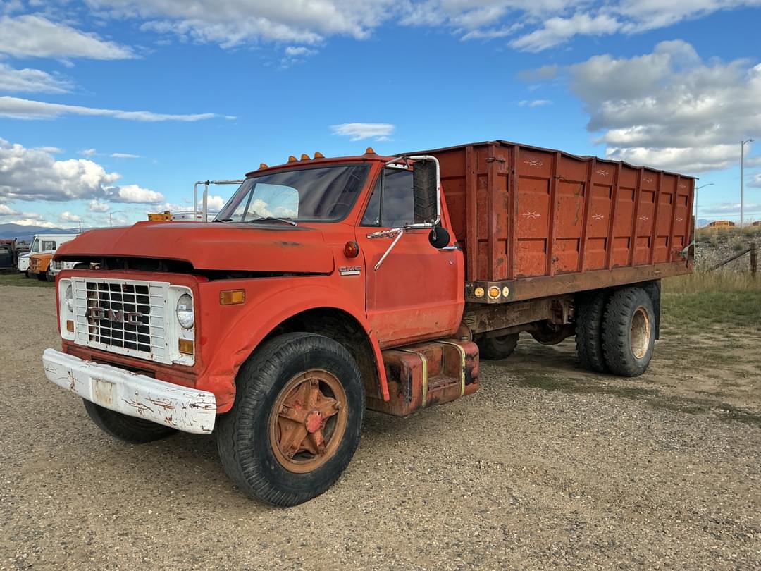 Image of GMC 5500 Primary image