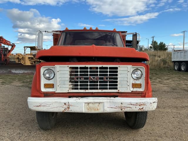 Image of GMC 5500 equipment image 1