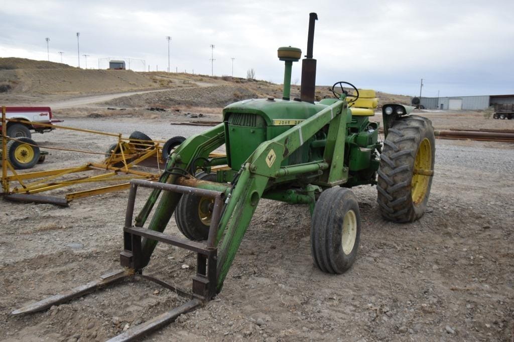 Main image John Deere 4020