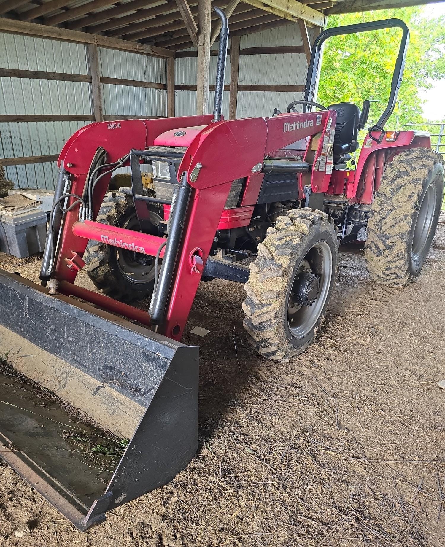 Main image Mahindra 5555