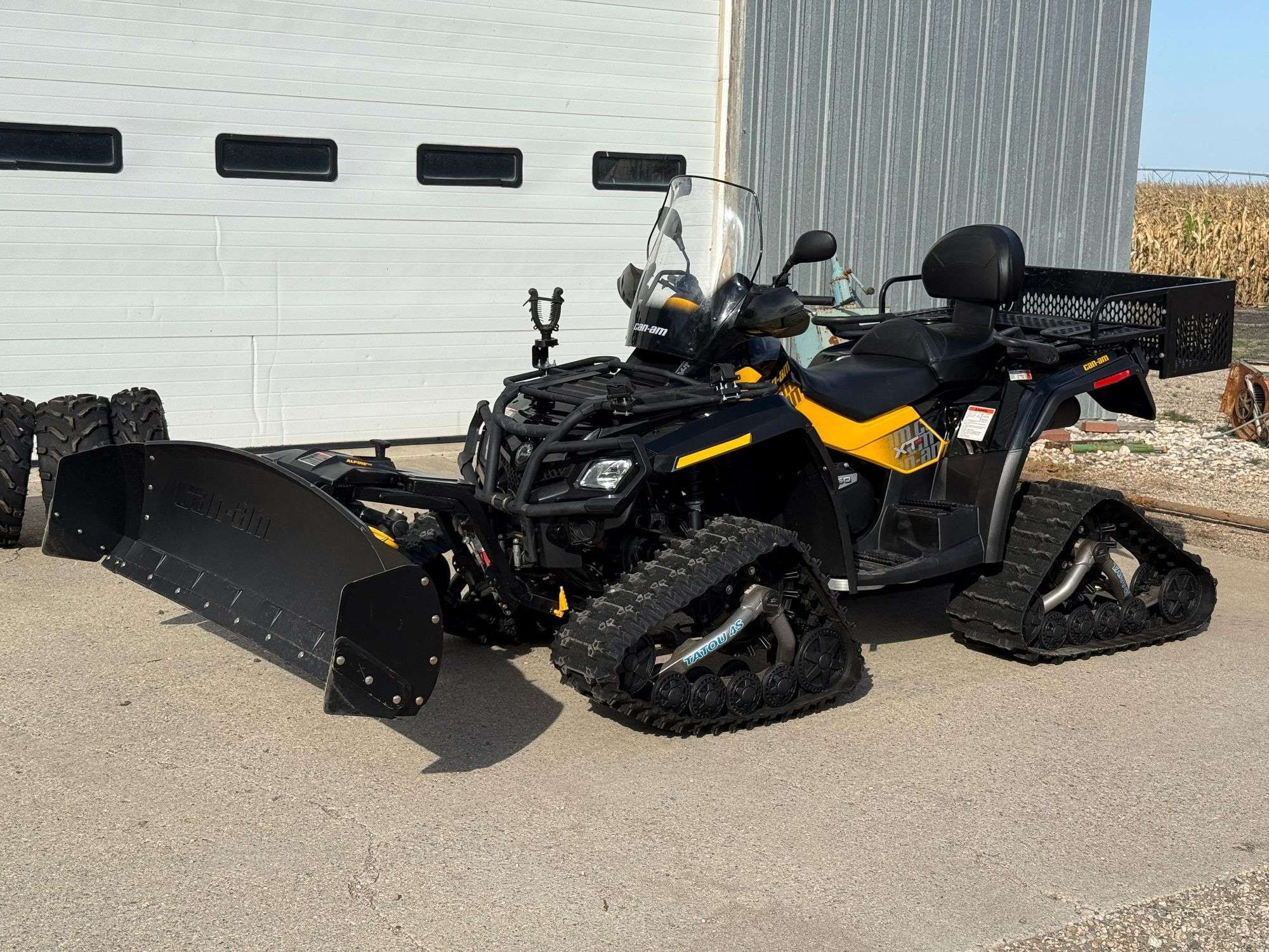 2010 Can-Am Outlander 650 Equipment Image0