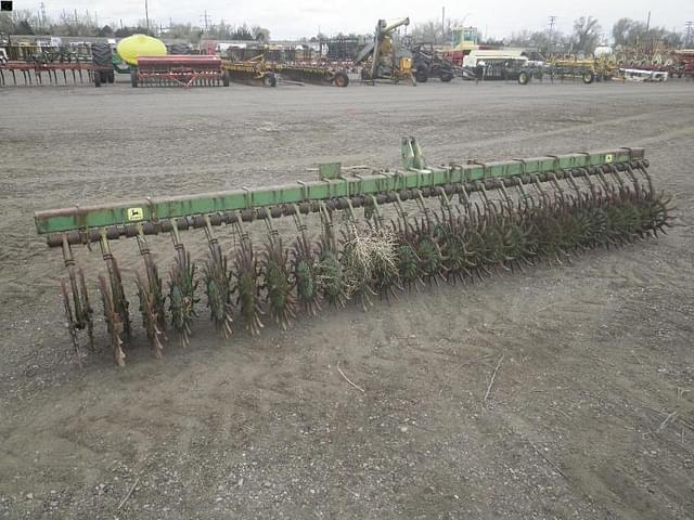 Image of John Deere 400 equipment image 3