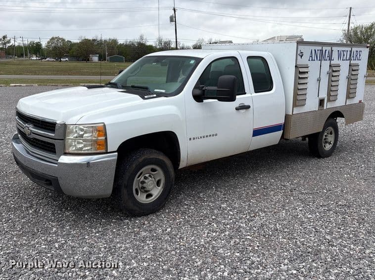 Image of Chevrolet 2500HD Primary image