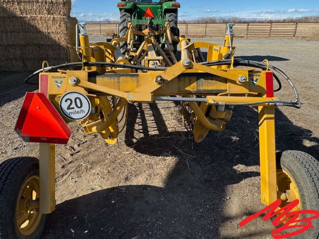 Image of Vermeer R2300 equipment image 4