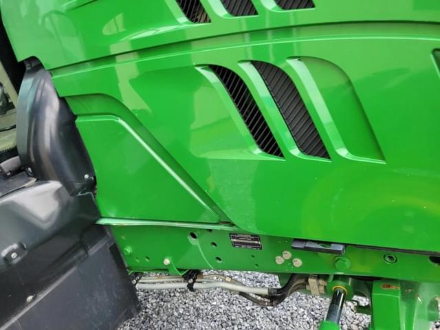 Image of John Deere 6130R equipment image 4