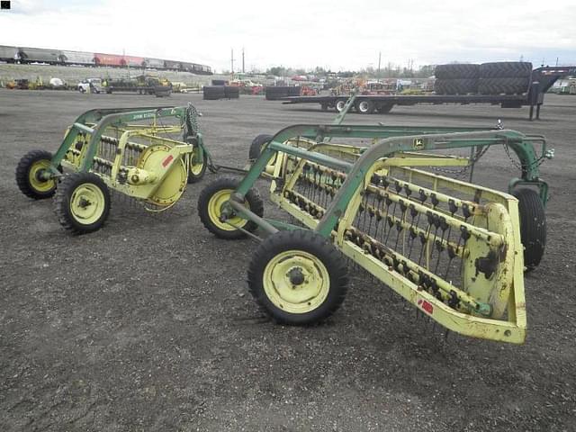 Image of John Deere 670 equipment image 3
