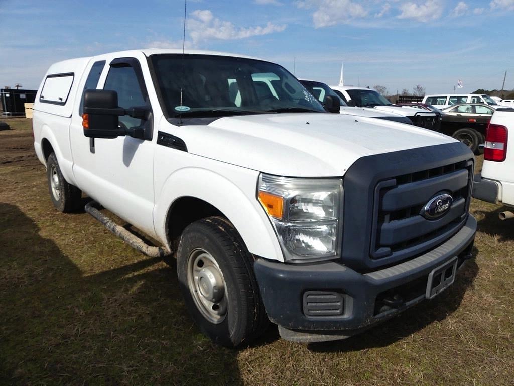 Image of Ford F-250 Primary image