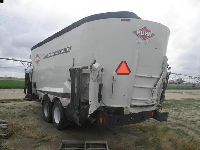 Image of Kuhn Knight Vertical Maxx VXL 1165 equipment image 3