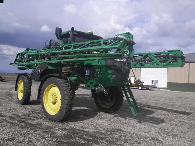 Image of John Deere R4044 equipment image 1