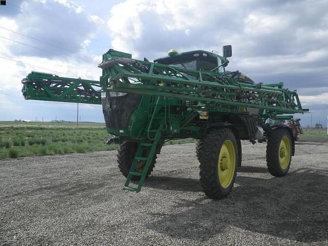Image of John Deere R4044 equipment image 2