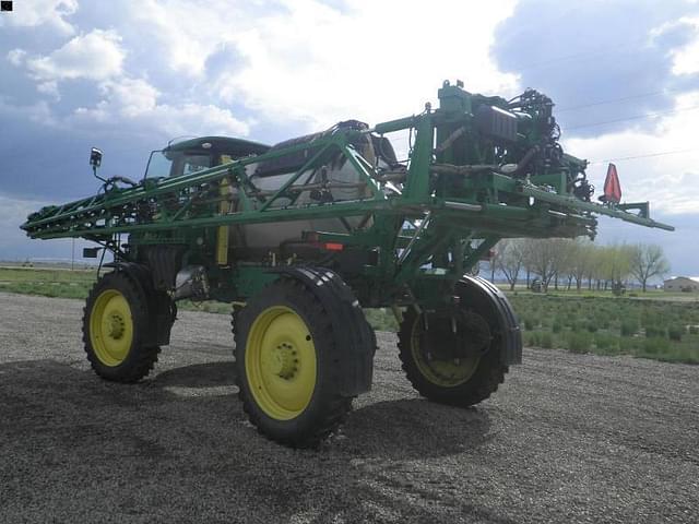 Image of John Deere R4044 equipment image 3