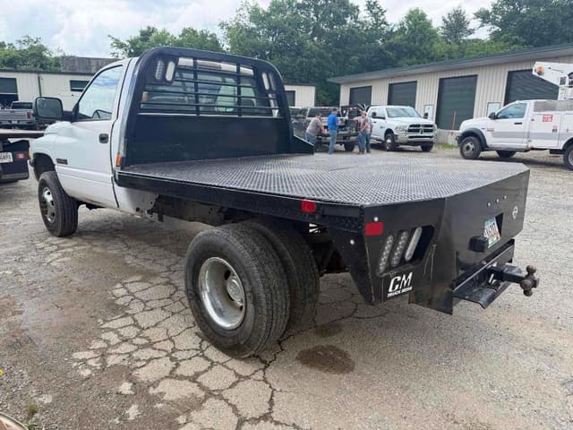 Image of Dodge Ram 3500 equipment image 3