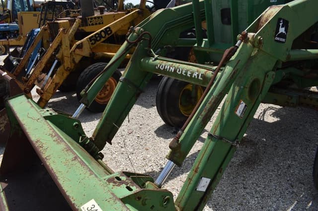 Image of John Deere 4440 equipment image 4