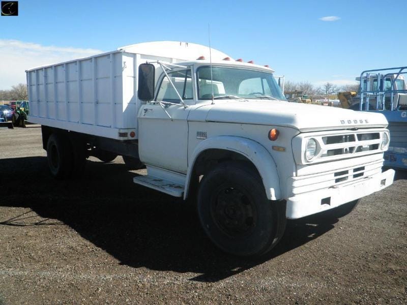 Main image Dodge 600