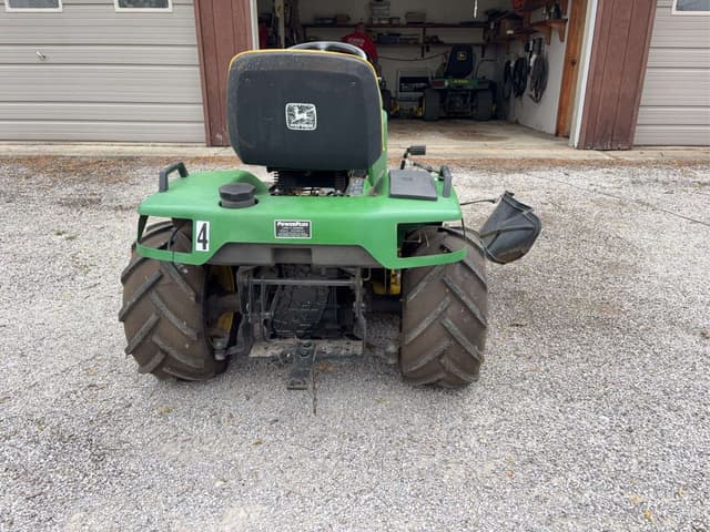 Image of John Deere 425 equipment image 3