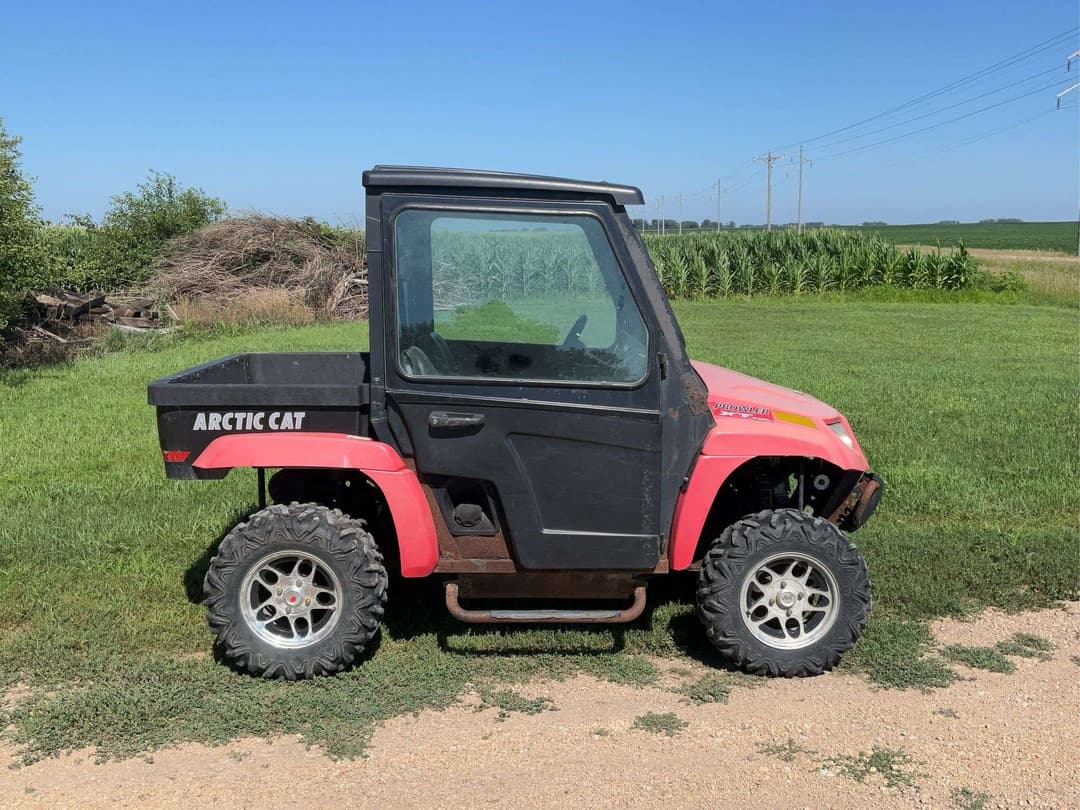 Image of Arctic Cat Prowler 700 Primary image
