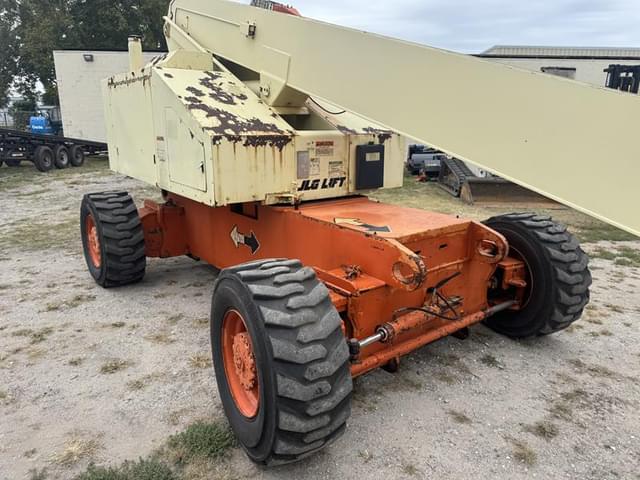 Image of JLG 80HX equipment image 2