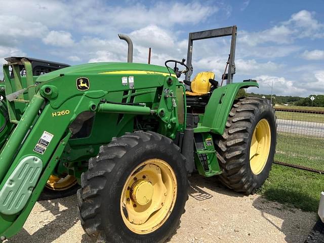 Image of John Deere 6105D equipment image 1