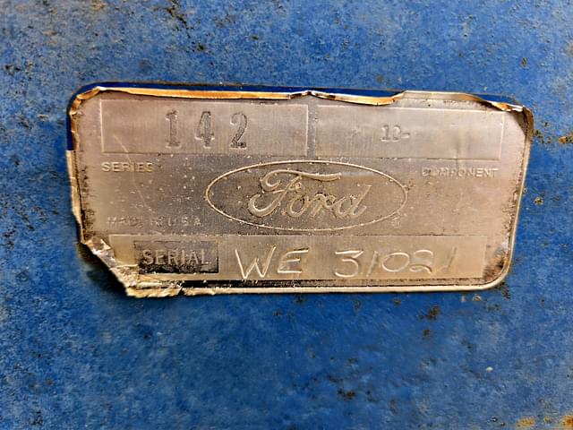 Image of Ford 142 equipment image 4