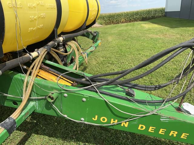 Image of John Deere 7000 equipment image 3