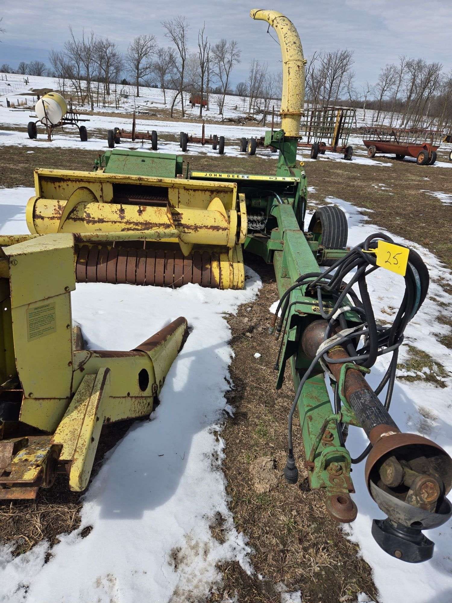 John Deere 3960 Equipment Image0