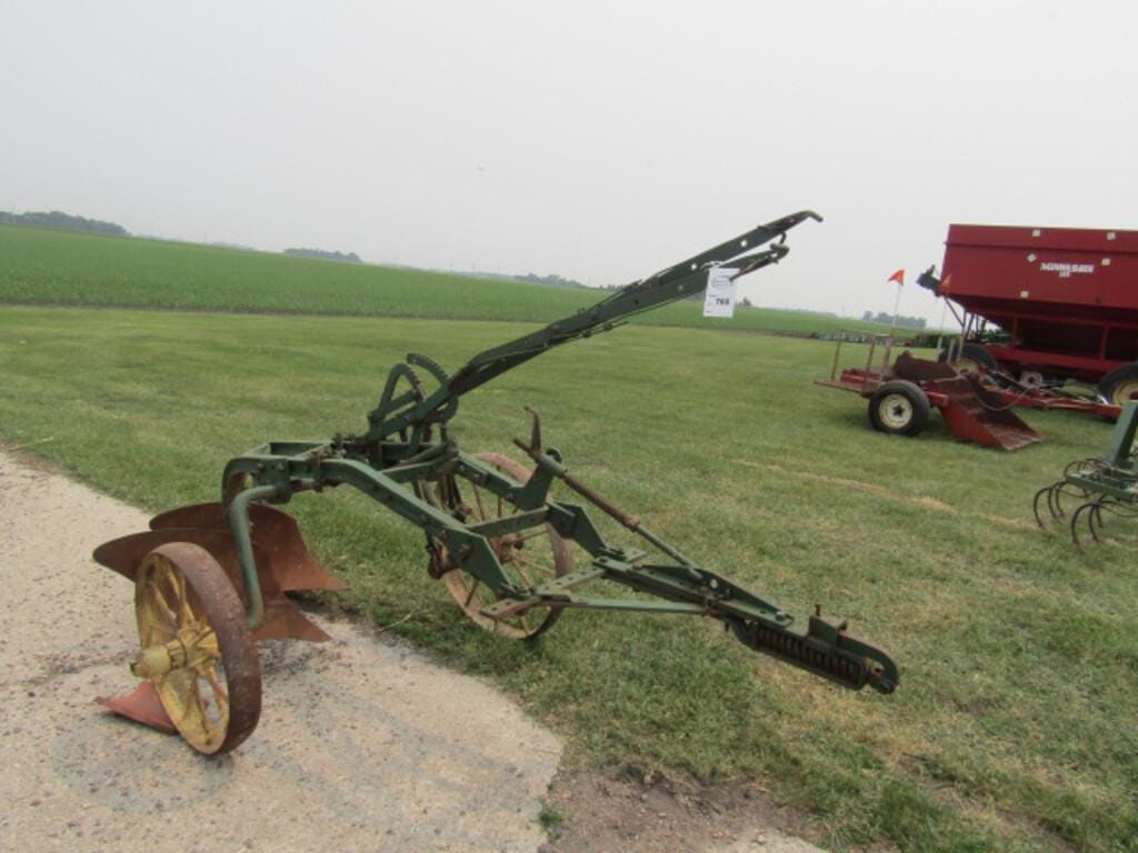 Main image John Deere 583