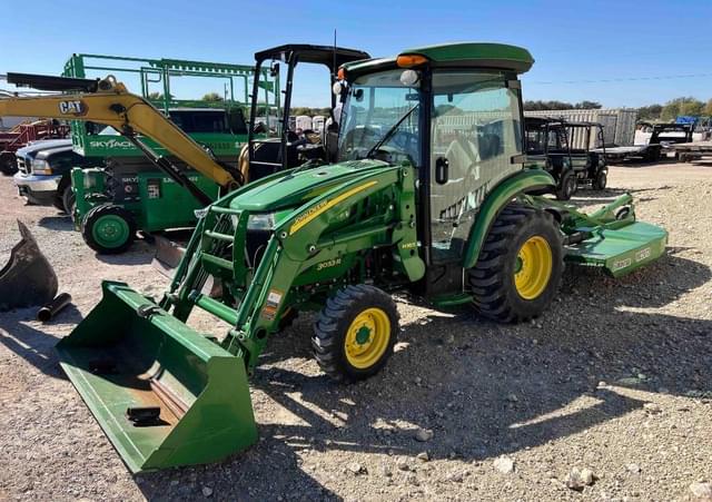 Image of John Deere 3033R equipment image 2