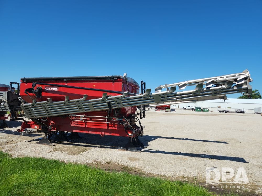 2019 Salford Valmar 6700 Equipment Image0