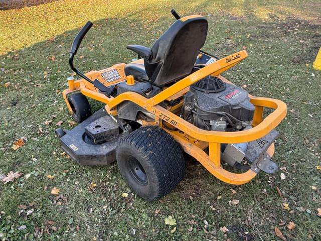 Image of Cub Cadet Ultima ZT2 equipment image 4