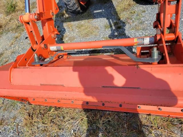 Image of Kubota L5740 equipment image 4
