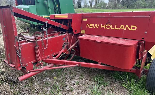 Image of New Holland 311 equipment image 2