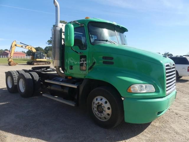 Image of Mack Vision CX613 equipment image 1