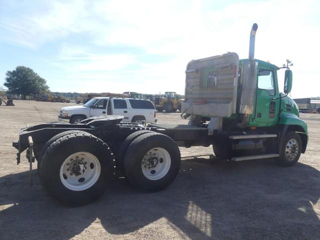 Image of Mack Vision CX613 equipment image 2